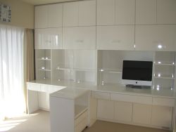 壁面収納パソコンデスク